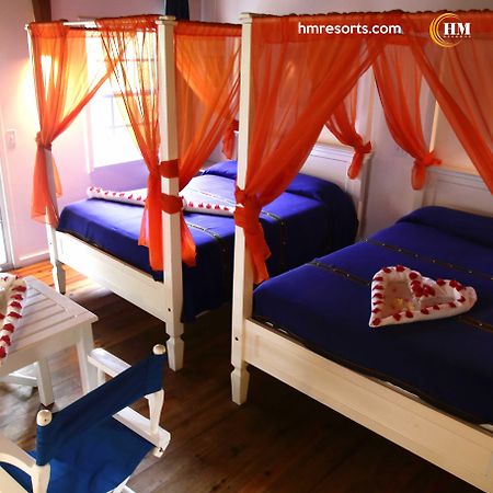 Hotel Henry Morgan All Inclusive Вест Бэй Экстерьер фото