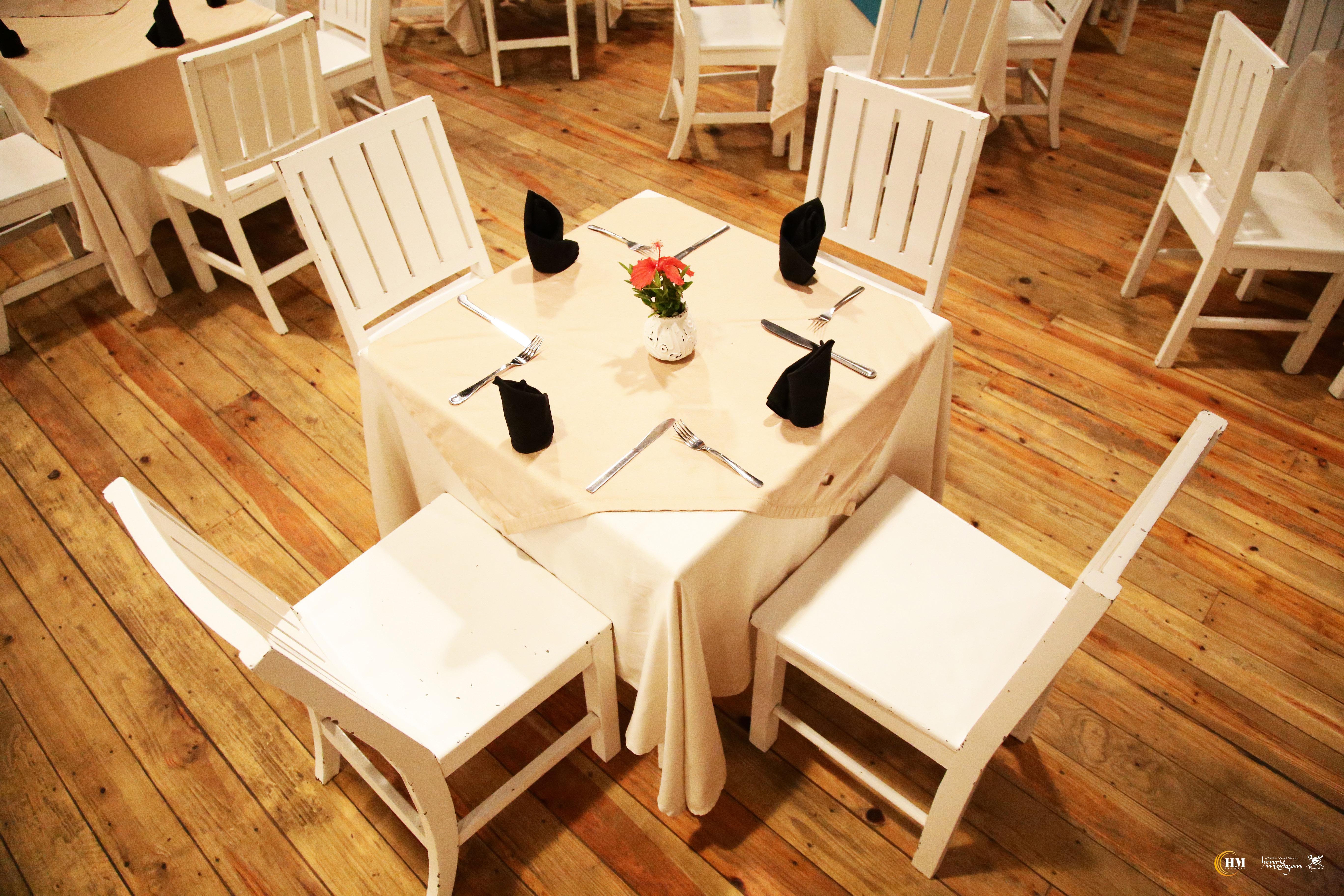 Hotel Henry Morgan All Inclusive Вест Бэй Экстерьер фото